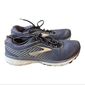 Brooks Ghost 12 Women's Running Shoe Sz 9.5